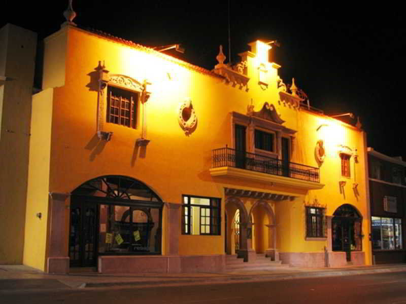 Hotel Urdinola Saltillo Exteriör bild
